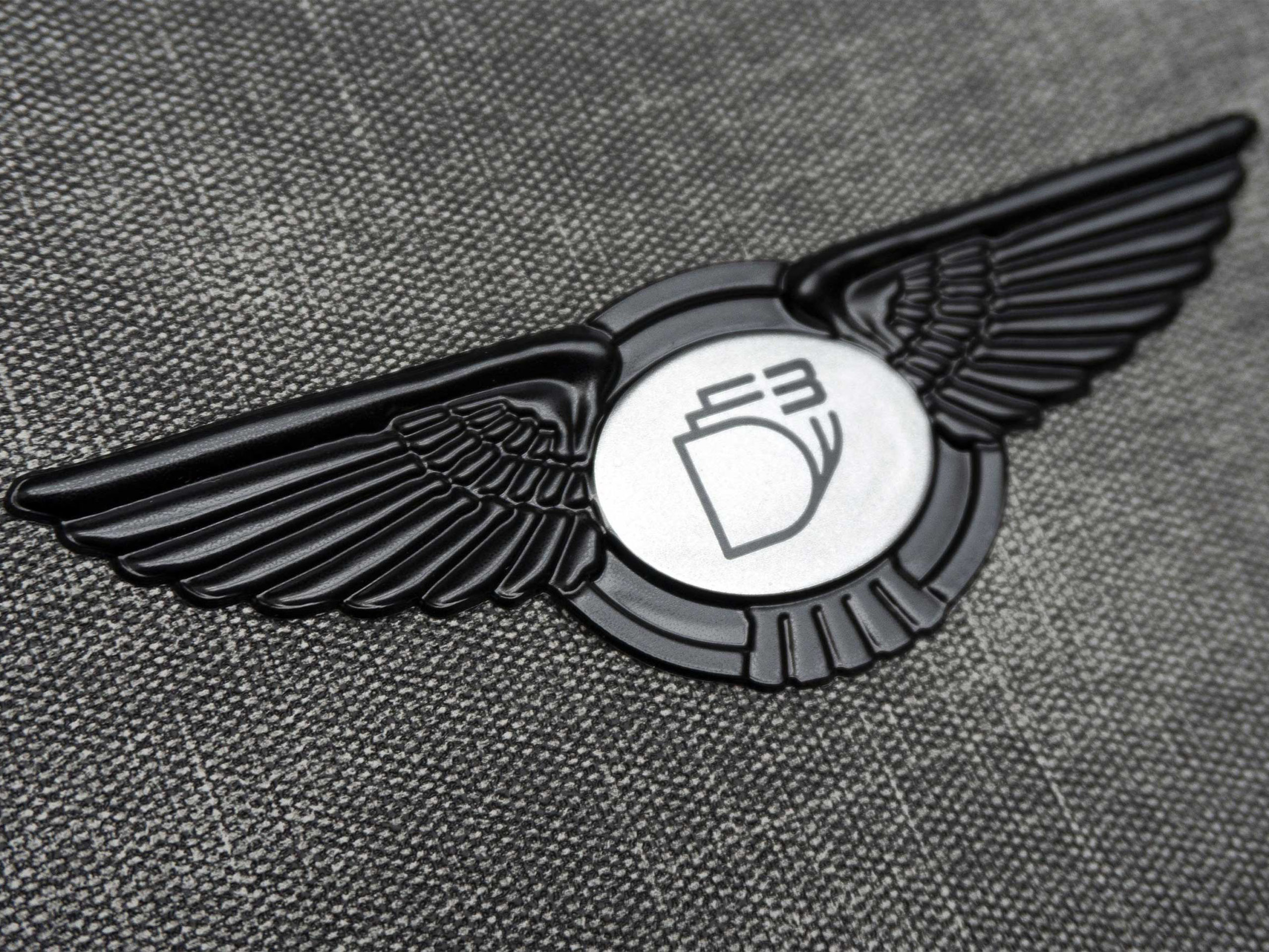Doming badge